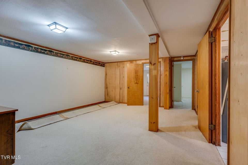 Photo #32: 325 Hidden Valley Road