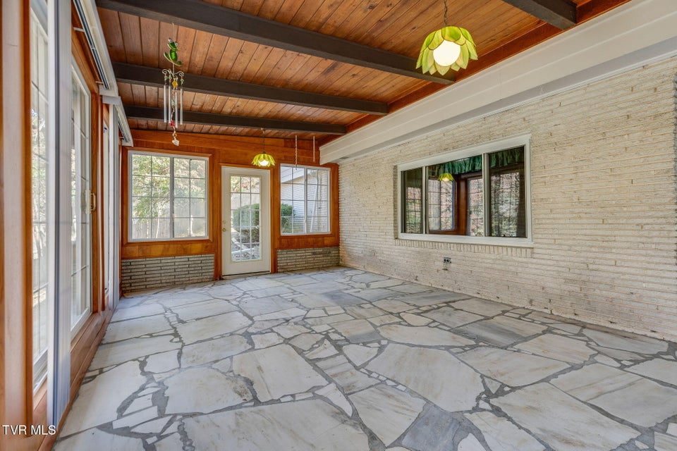 Photo #41: 325 Hidden Valley Road