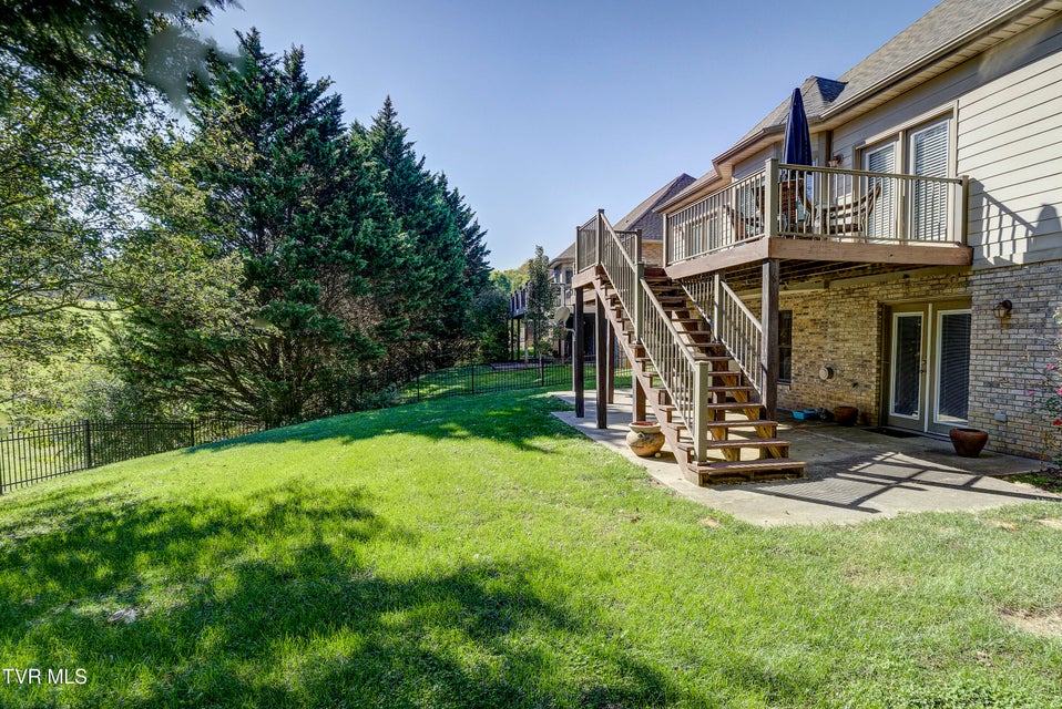 Photo #59: 3 Alta Tree Court