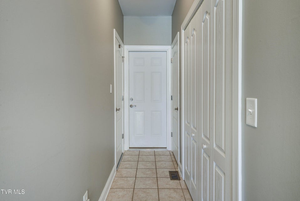 Photo #33: 3 Alta Tree Court