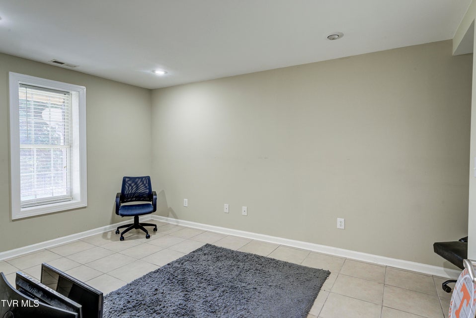 Photo #44: 3 Alta Tree Court