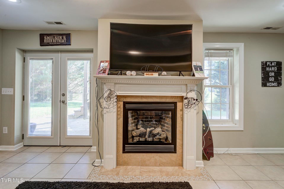 Photo #49: 3 Alta Tree Court