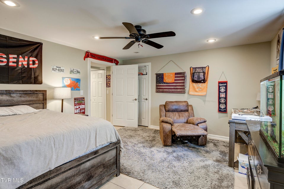 Photo #50: 3 Alta Tree Court