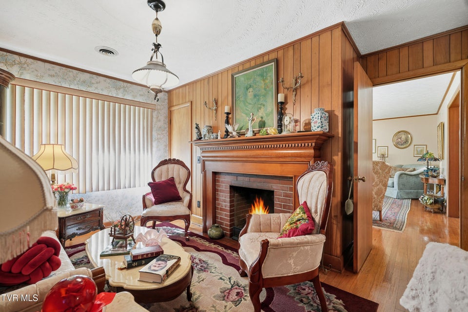 Photo #31: 1202 Virginia Avenue