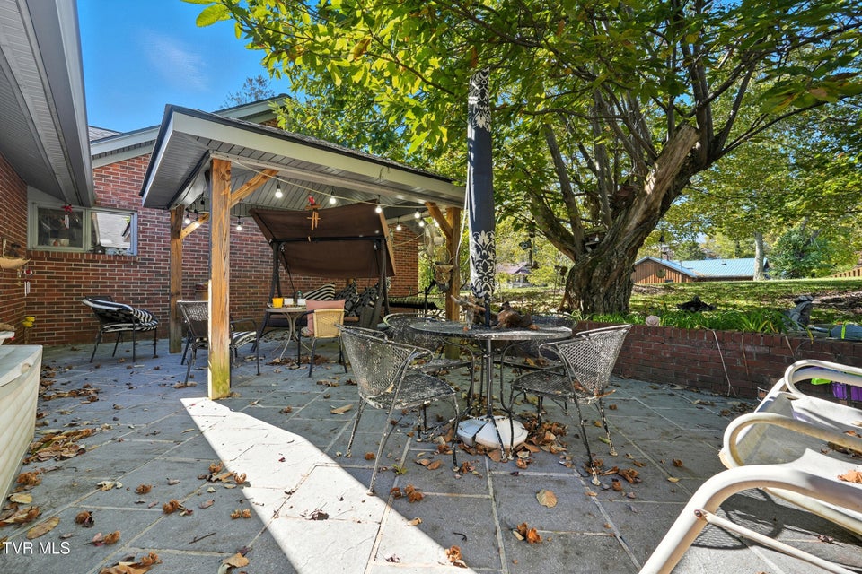 Photo #9: 1202 Virginia Avenue