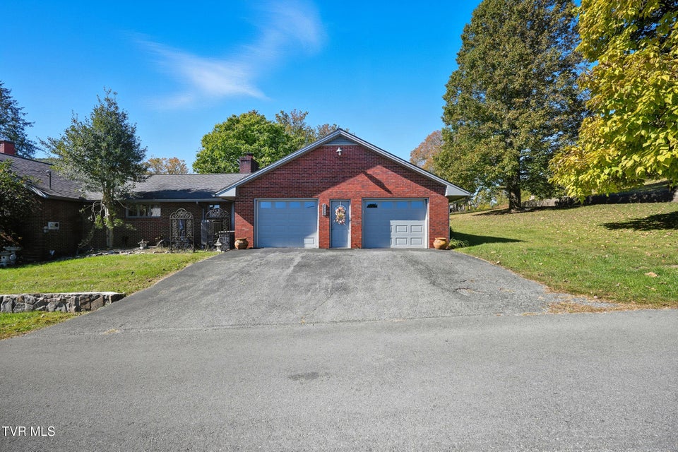 Photo #4: 1202 Virginia Avenue