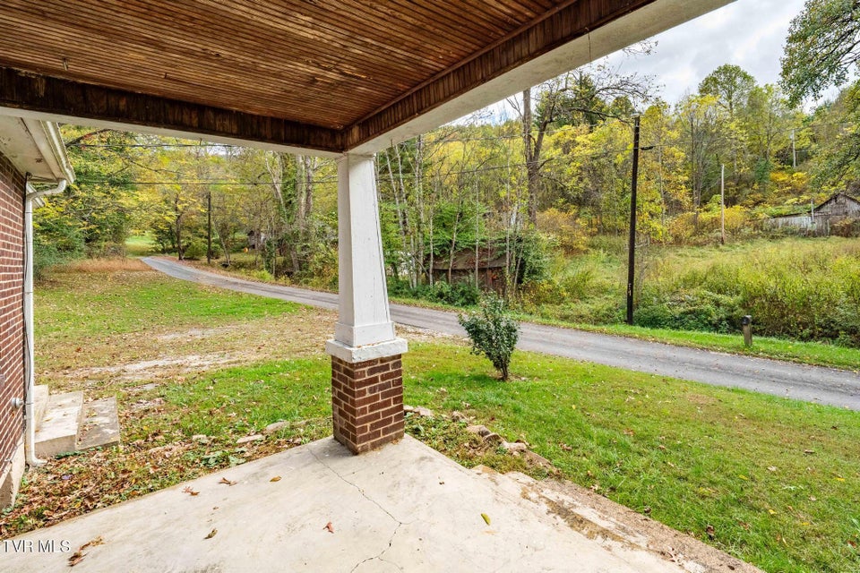 Photo #9: 2305 Lumpkin Branch Road