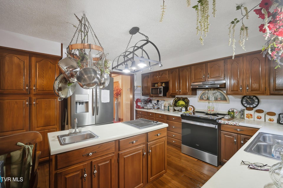 Photo #20: 1202 Virginia Avenue