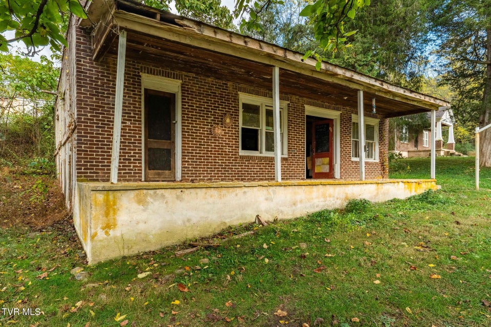 Photo #53: 2305 Lumpkin Branch Road