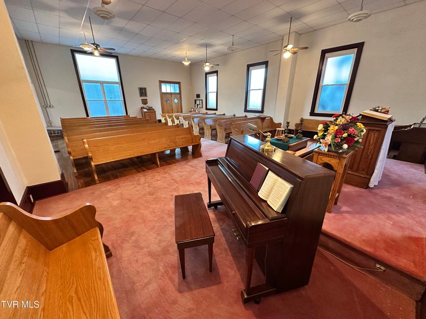 Photo #11: 2531 Mendota Road