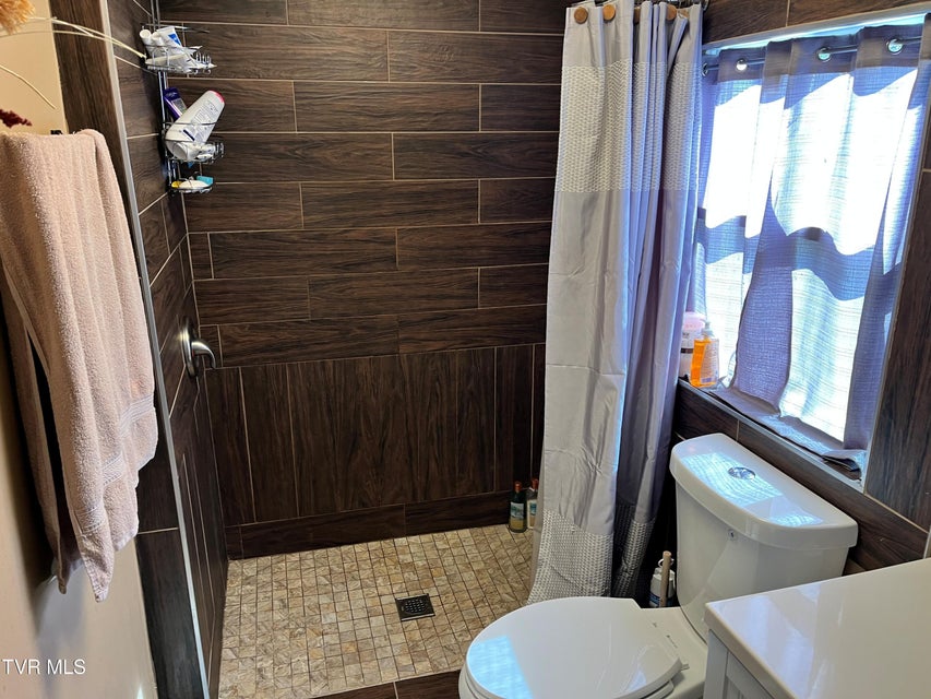 Photo #46: 1116 Highway 91 