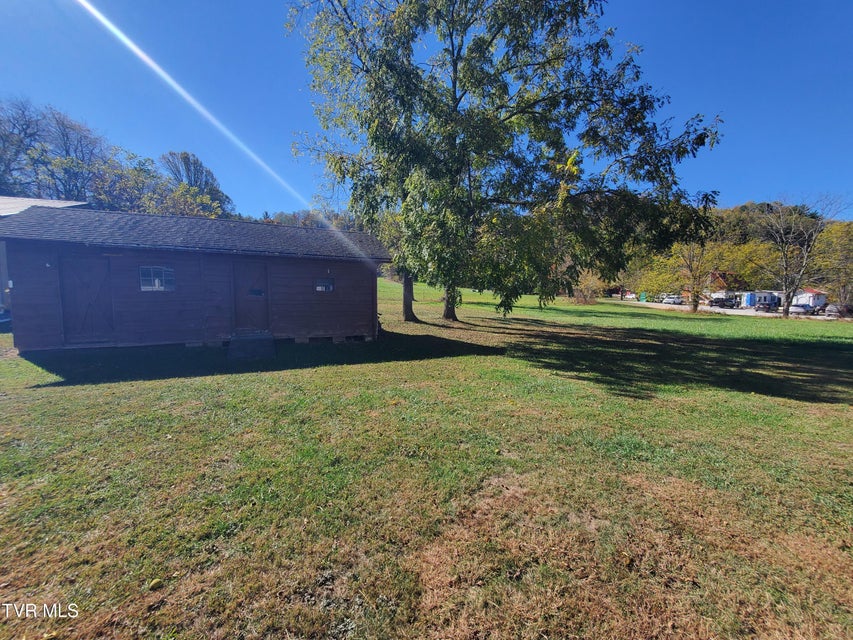 Photo #59: 512 Cloudland Drive