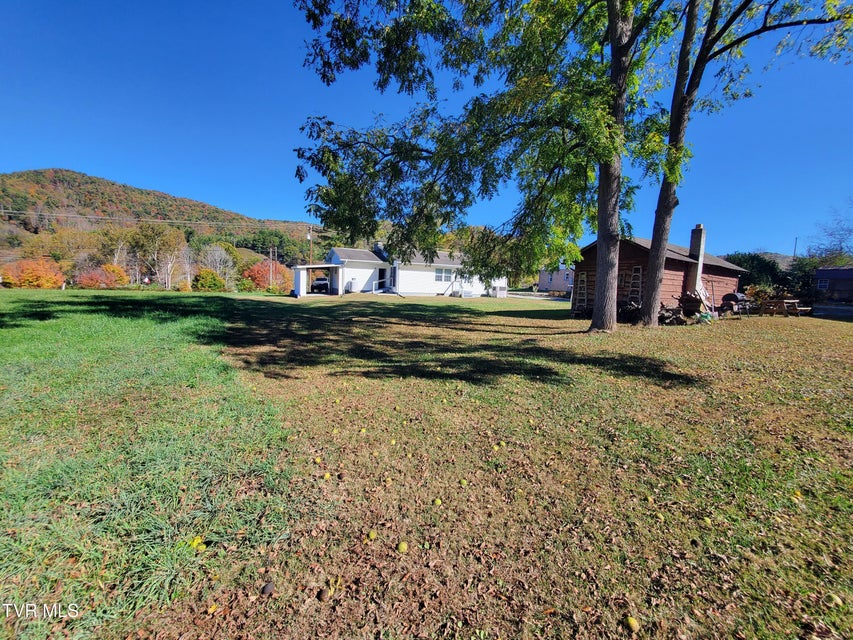 Photo #60: 512 Cloudland Drive