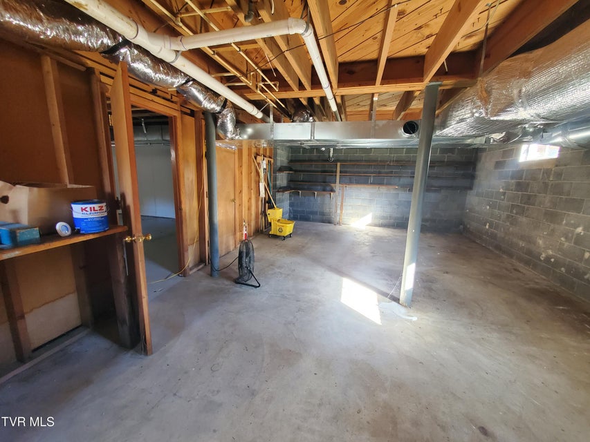 Photo #28: 512 Cloudland Drive