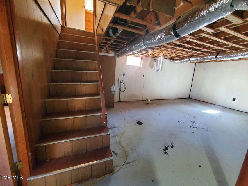 Photo #35: 512 Cloudland Drive