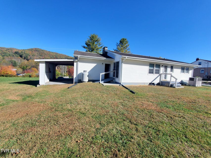 Photo #38: 512 Cloudland Drive