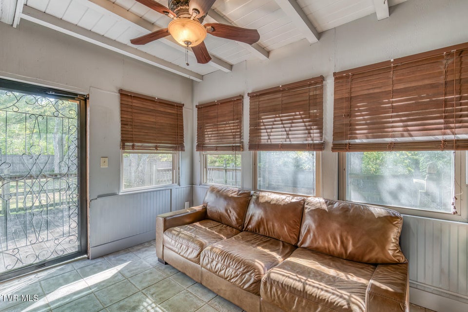 Photo #20: 1125 Cedar Place