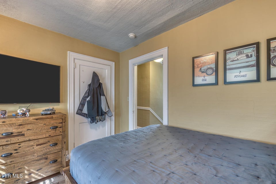 Photo #30: 1125 Cedar Place