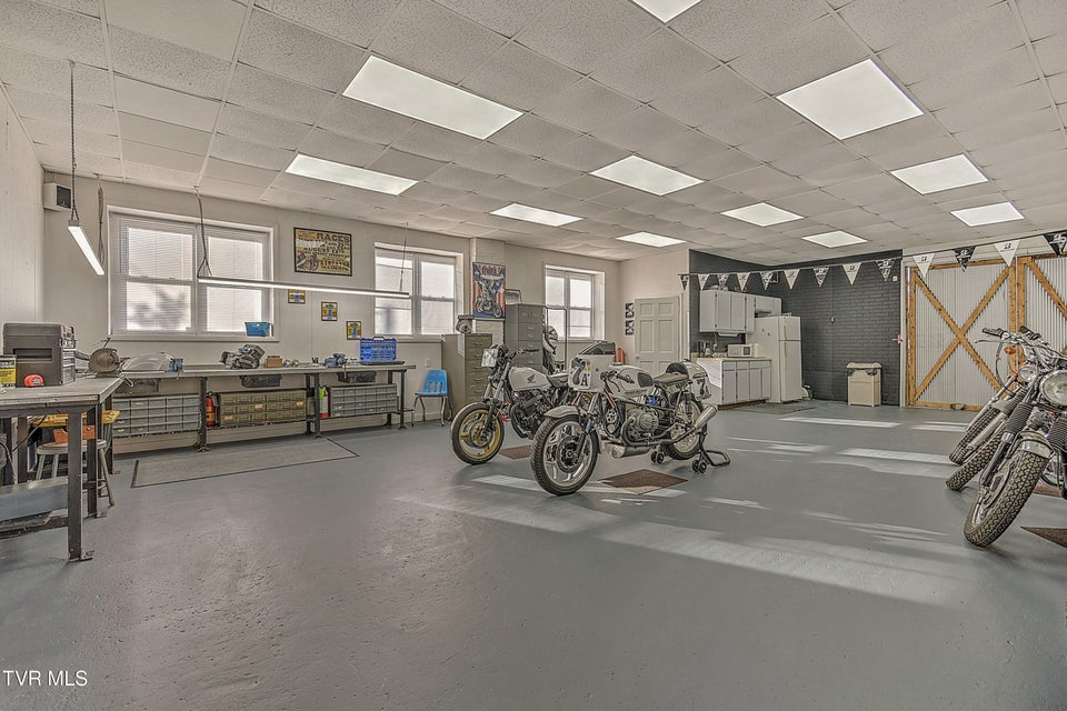 Photo #10: 1124 5th Street