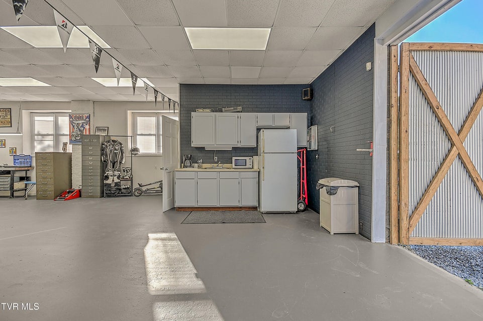 Photo #18: 1124 5th Street