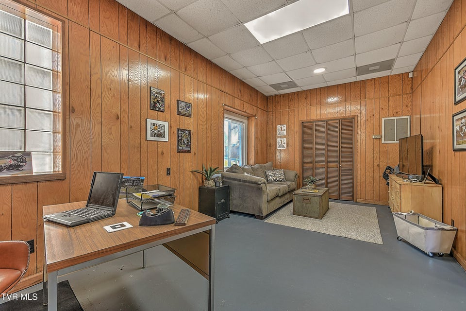 Photo #23: 1124 5th Street