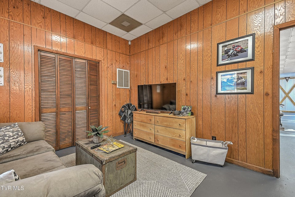 Photo #26: 1124 5th Street