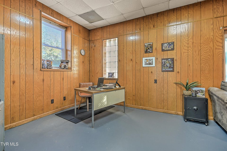 Photo #30: 1124 5th Street