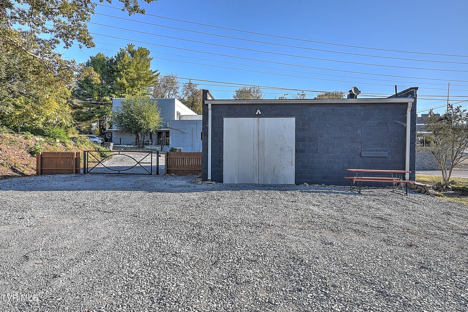 Photo #39: 1124 5th Street