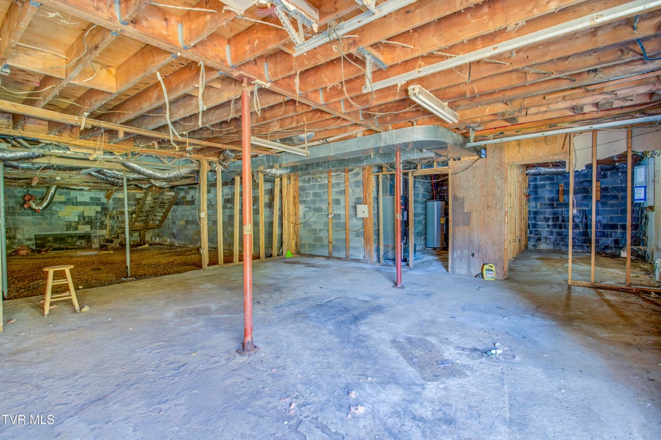 Photo #36: 168 Maden Drive