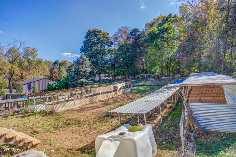 Photo #37: 168 Maden Drive