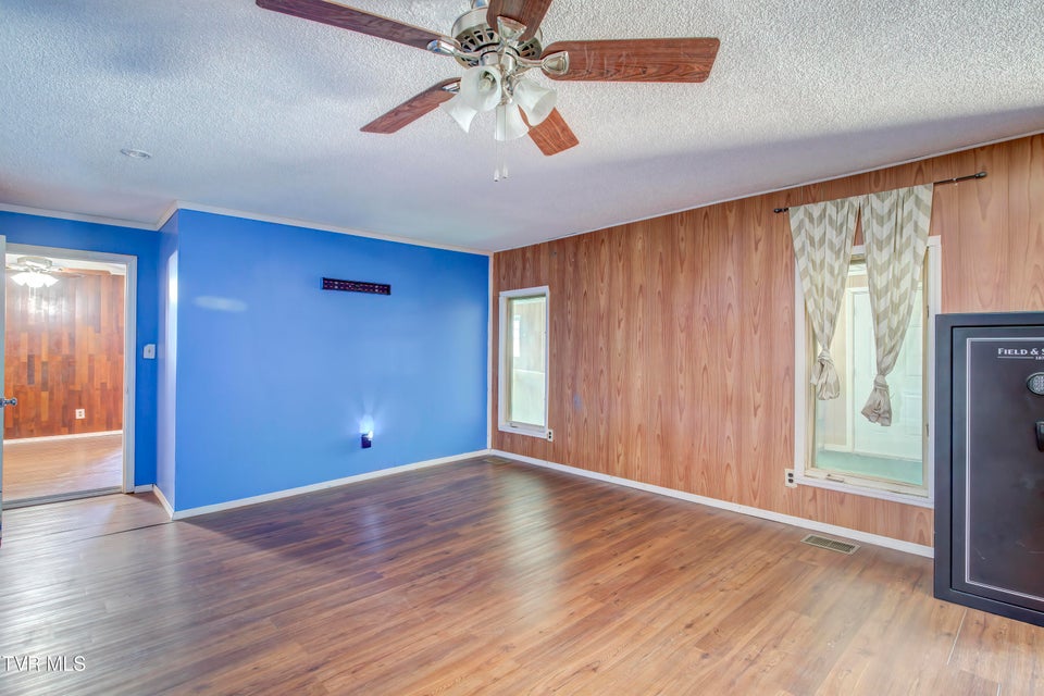 Photo #31: 168 Maden Drive