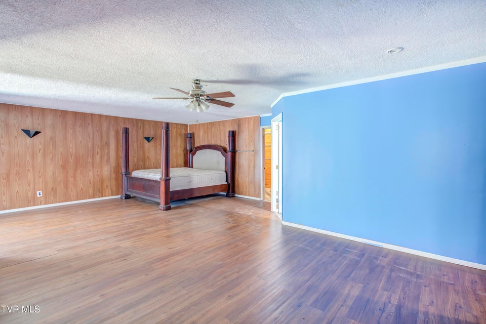 Photo #18: 168 Maden Drive