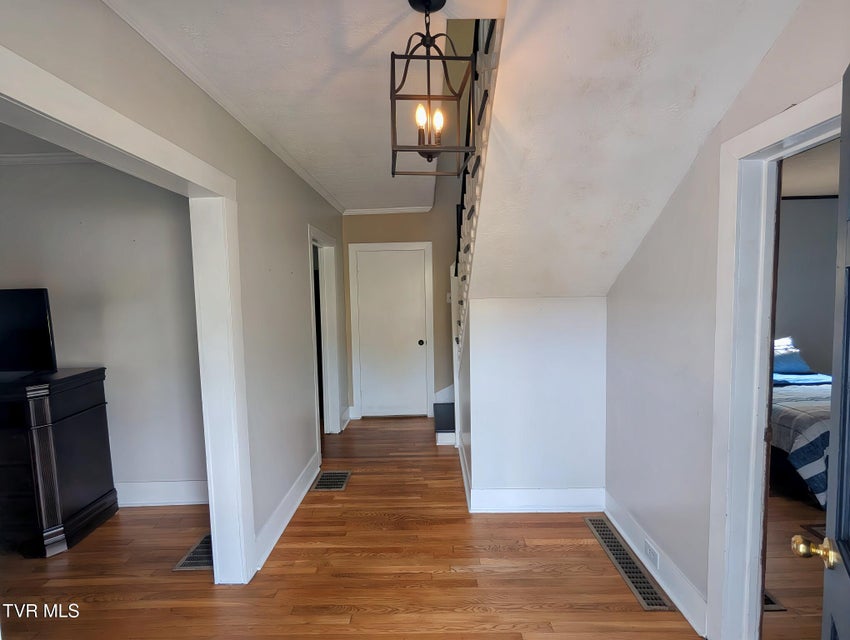 Photo #6: 209 Cypress Street