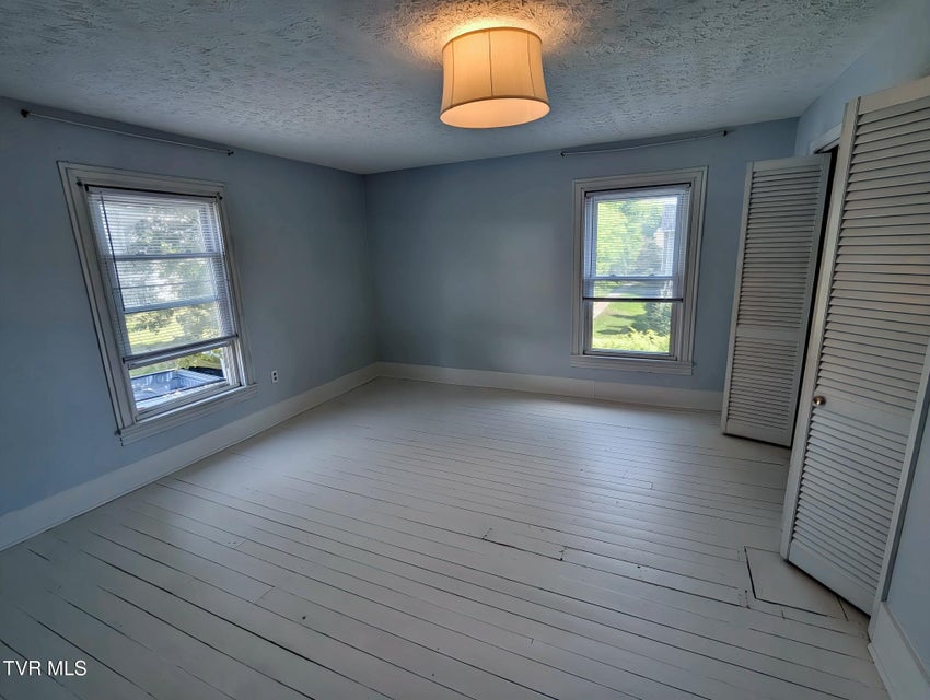 Photo #14: 209 Cypress Street