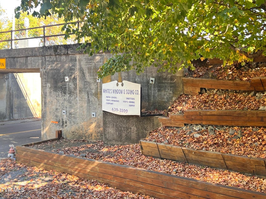 Photo #7: 403 Summer Street