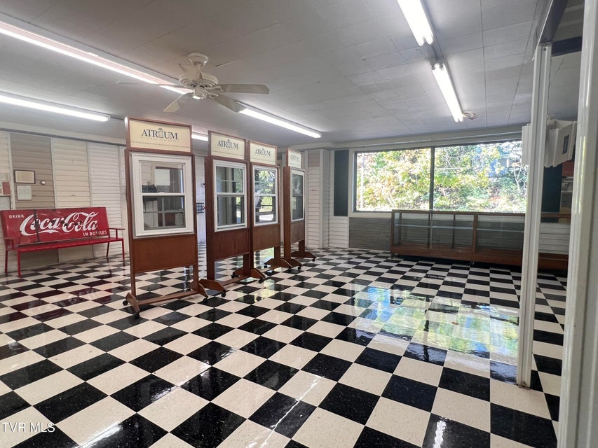 Photo #11: 403 Summer Street