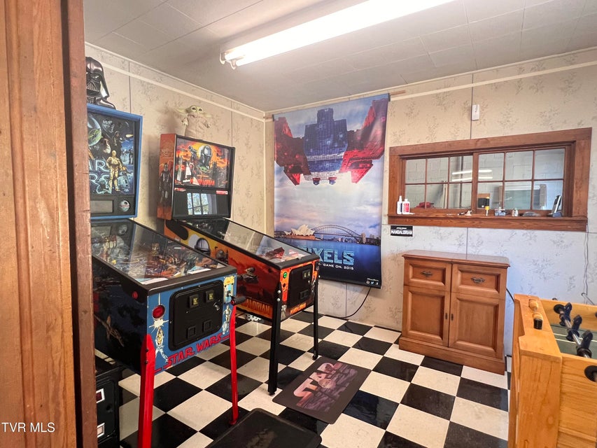 Photo #12: 403 Summer Street