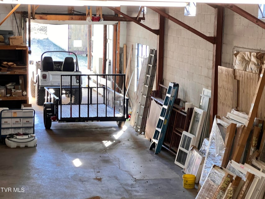 Photo #31: 403 Summer Street