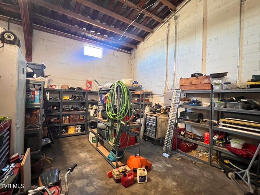 Photo #37: 403 Summer Street