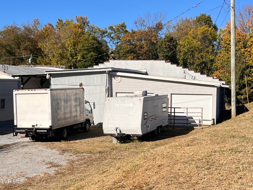 Photo #58: 403 Summer Street