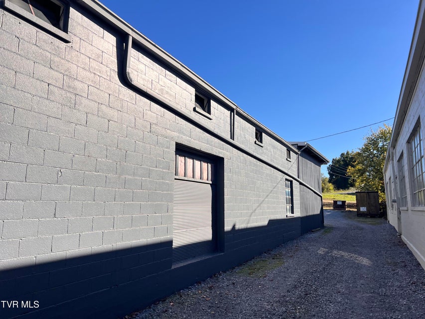 Photo #64: 403 Summer Street