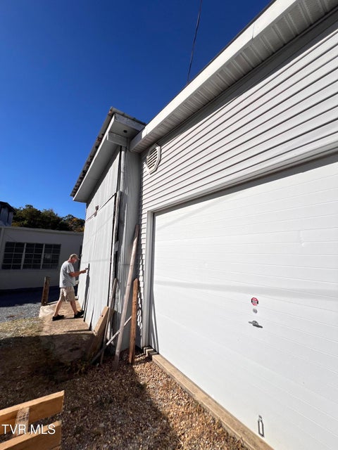 Photo #49: 403 Summer Street