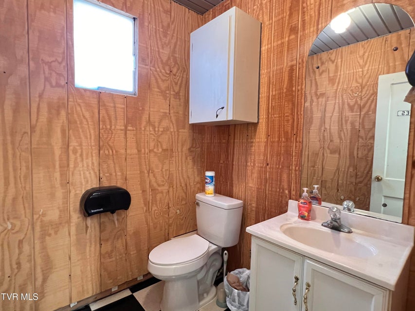 Photo #10: 403 Summer Street