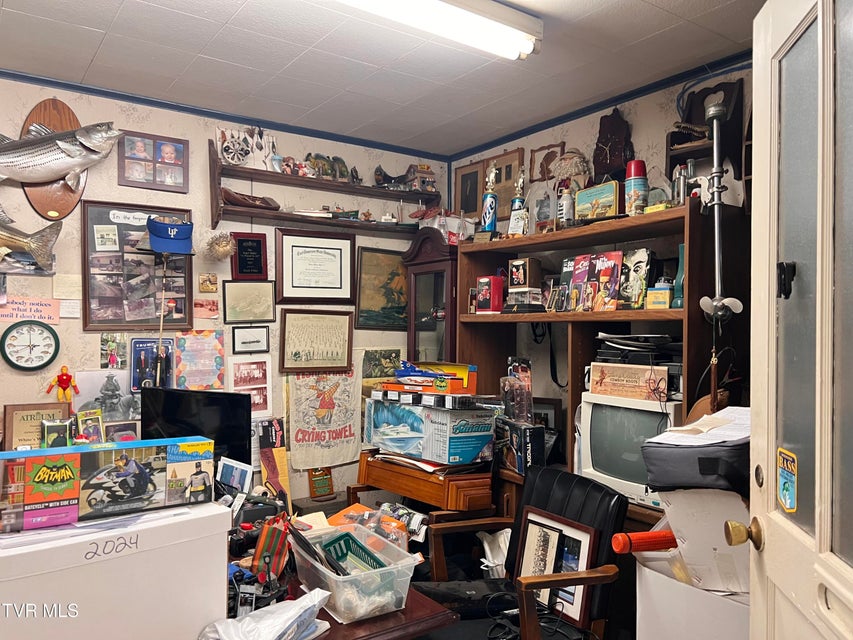 Photo #16: 403 Summer Street