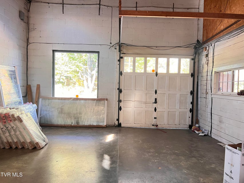 Photo #17: 403 Summer Street