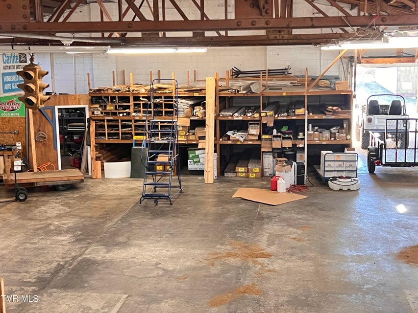 Photo #23: 403 Summer Street