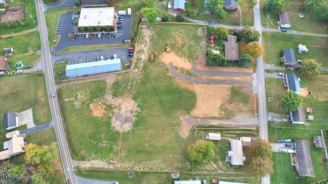 Photo #15: 124 Suncreset Street