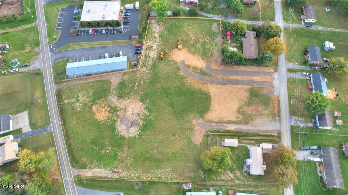 Photo #16: 124 Suncreset Street