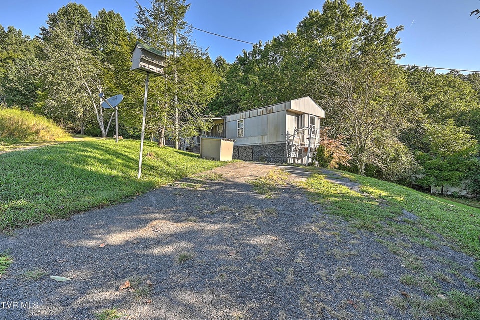 Photo #4: 406 War Valley Road