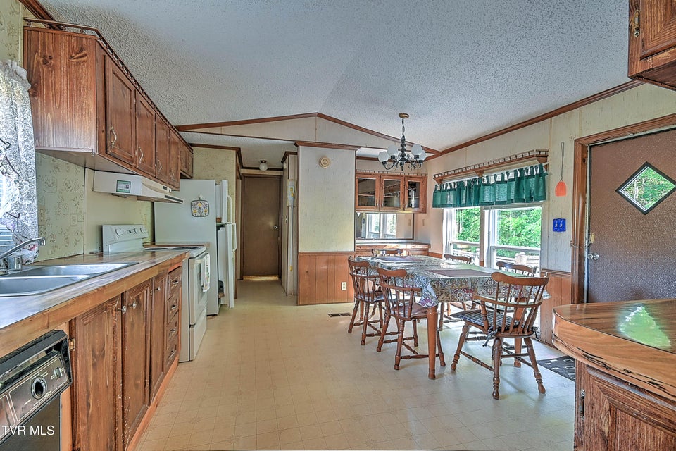 Photo #18: 406 War Valley Road